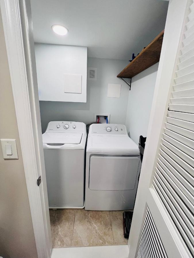 וויילדווד Ultra Modern - Entire 3 Bedroom Apartment - 5 Min Walk To The Beach מראה חיצוני תמונה